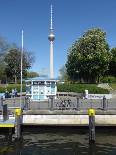 5.5. bis 9.5. Berlin bei B&B&B 8.5.Muttertag (432) 2