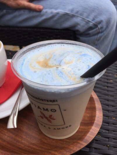 005BA1AF-CDAD-485B-8DE7-BD73D203229B