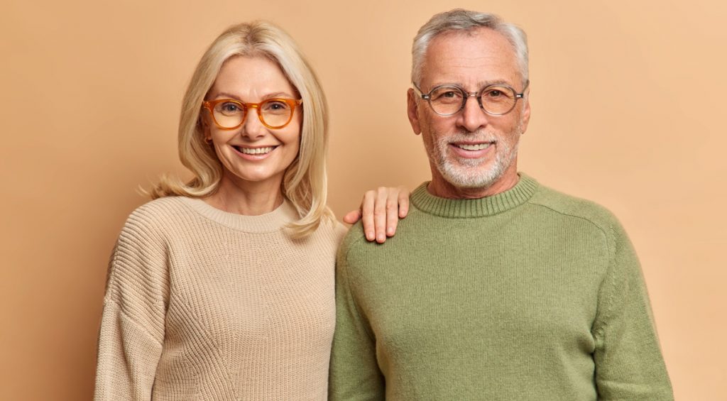 Glückliches Rentnerpaar